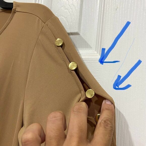 Joan Rivers 3/4 sleeve asymmetrical hem gold button sleeve luxe knit top… - Picture 3 of 9